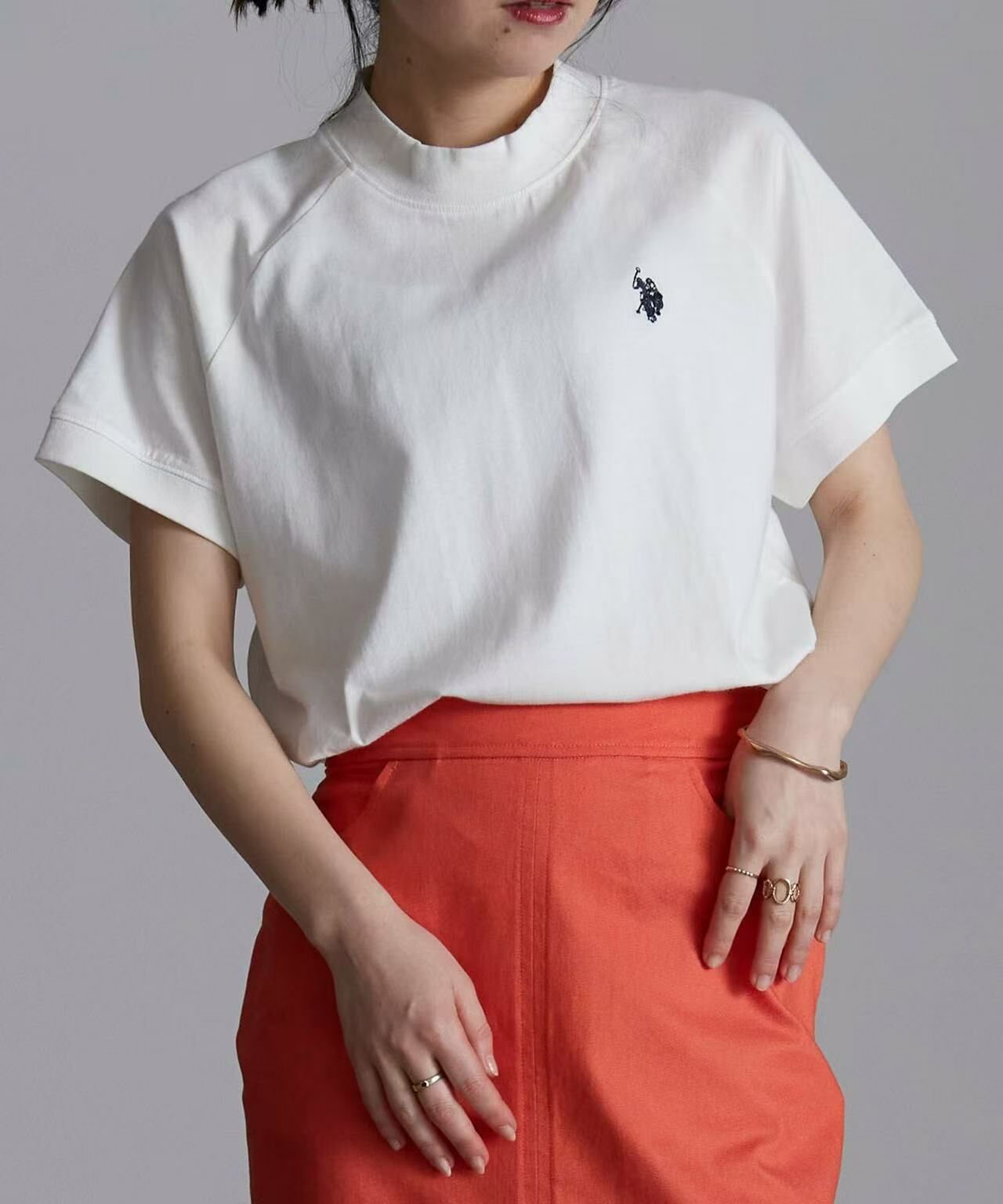 日本直送U.S. POLO ASSN Petite High Neck Tee - HLY & CHOCCICO