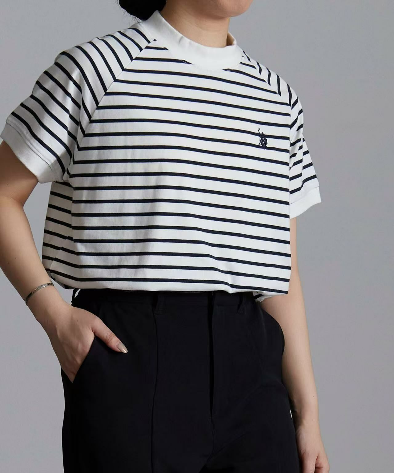 日本直送U.S. POLO ASSN Petite High Neck Tee - HLY & CHOCCICO