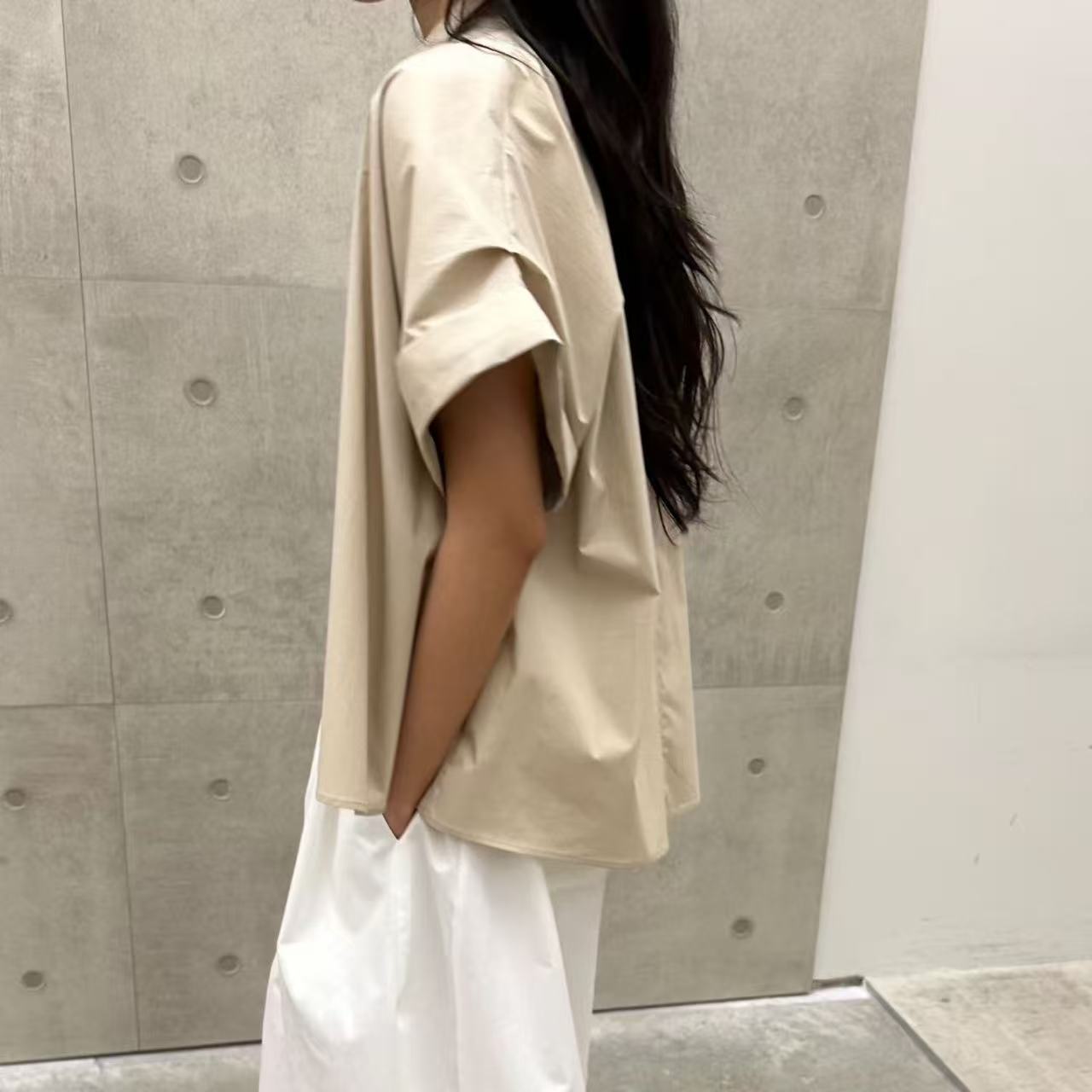 韓國直送Versatile Short Sleeve Shirt - HLY &amp; CHOCCICO