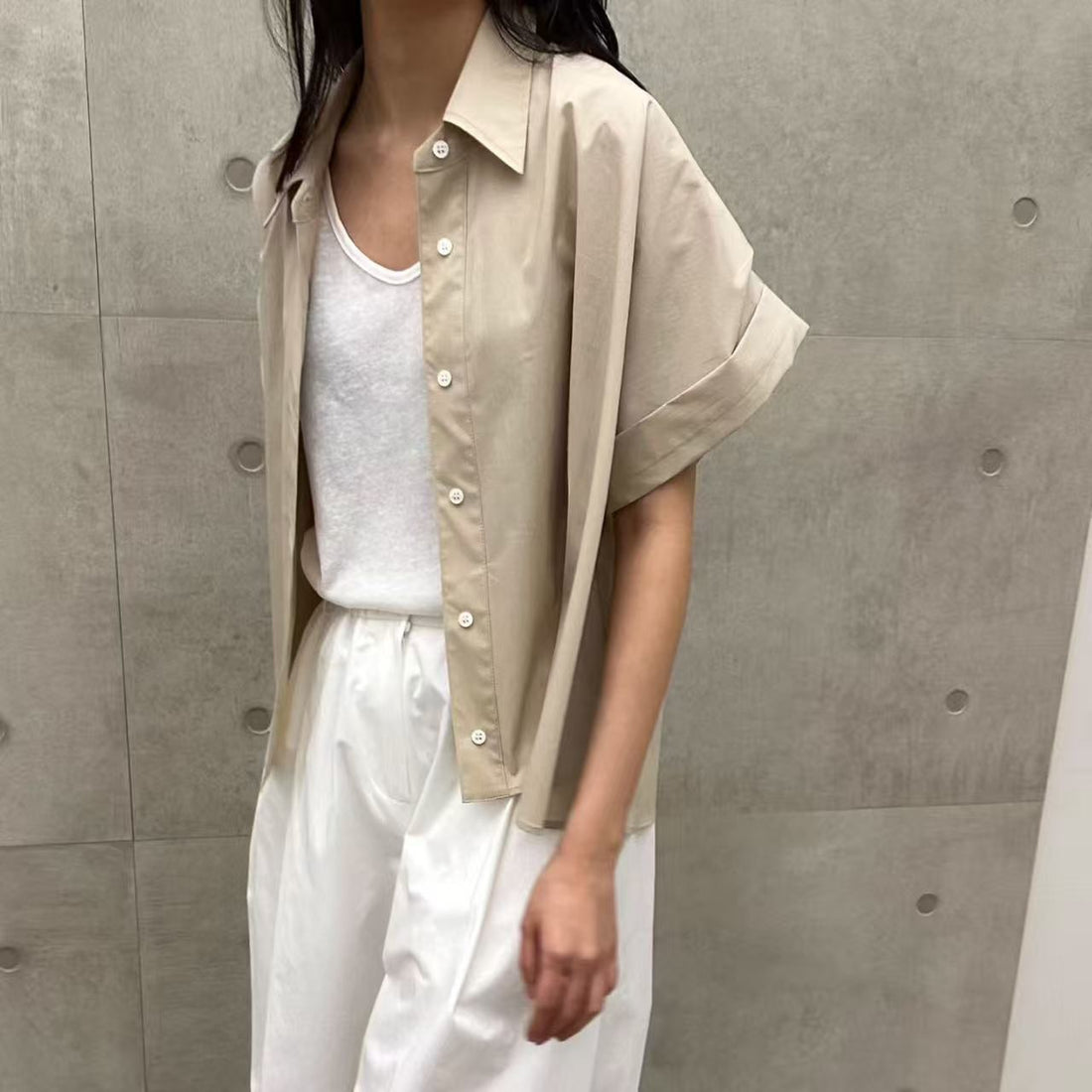 韓國直送Versatile Short Sleeve Shirt - HLY &amp; CHOCCICO