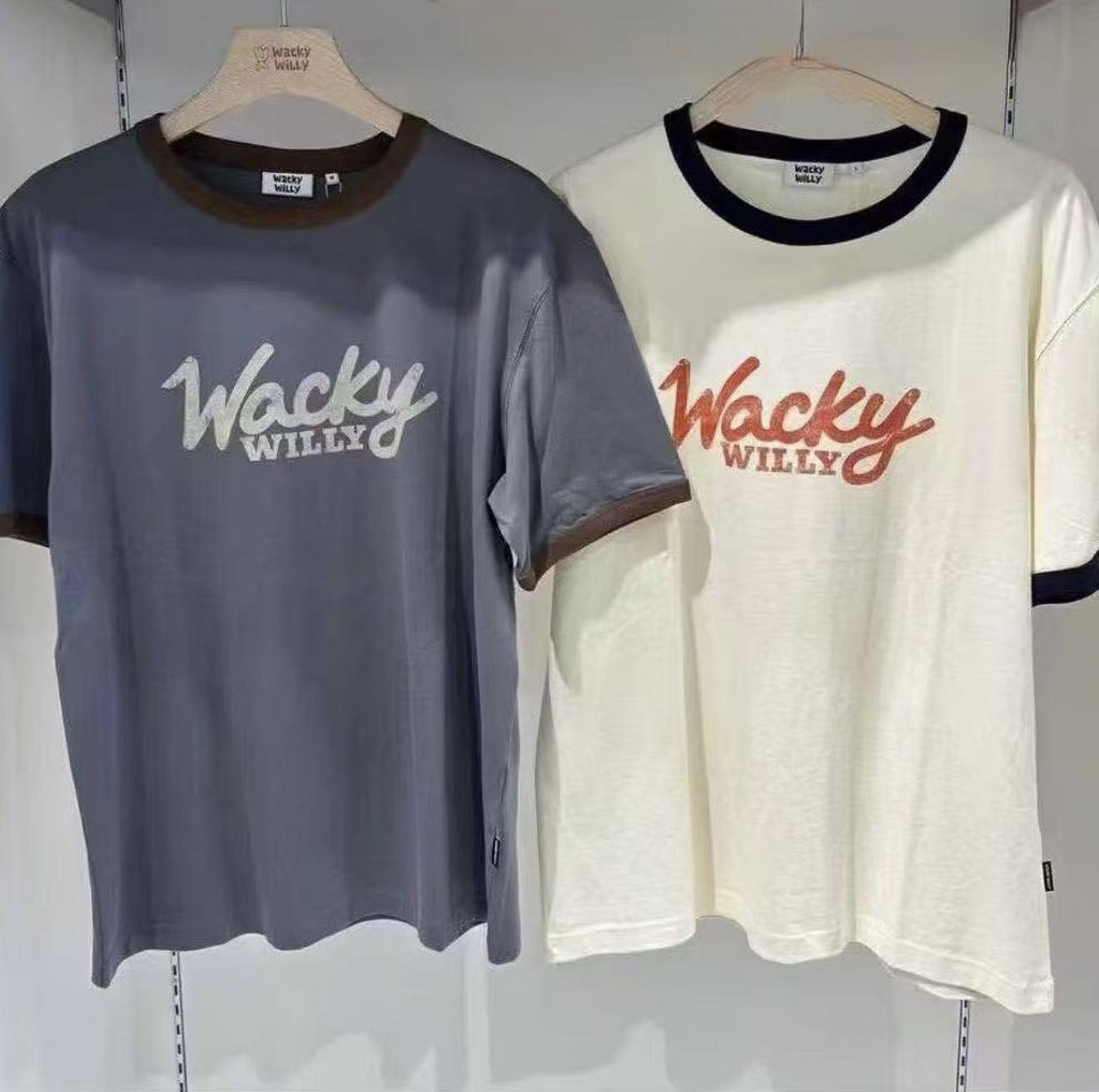 韓國直送Wacky WillyTypo Ringer Short Sleeve Tee - HLY &amp; CHOCCICO
