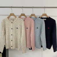 West wood日系復古刺繡雪花點麻花開胸外套 - HLY & CHOCCICO