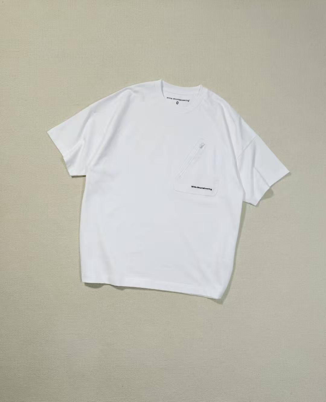 Wide Pocket Tee HLY & CHOCCICO