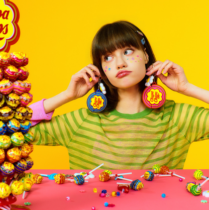 韓國直送Wiggle Wiggle ✖️ Chupa Chups AirPods Case ( 2色 ) - HLY &amp; CHOCCICO